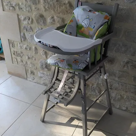 Jolie Maison En Pierres Au Calme Dans Un Village Aux Portes De Bayeux Carcagny