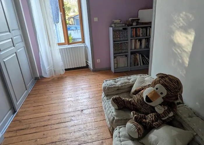 Jolie Maison En Pierres Au Calme Dans Un Village Aux Portes De Bayeux *